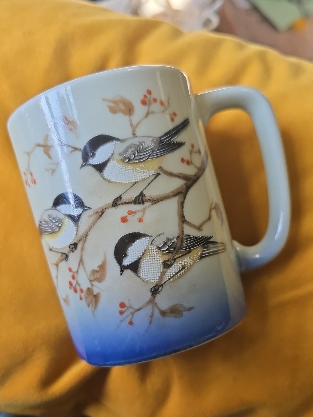 Otagiri Japan Vintage Blue and Cream Chickadee Bird Mug 2 Sided
